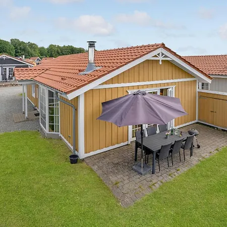 Vakantiehuis Beautiful In With Kitchen